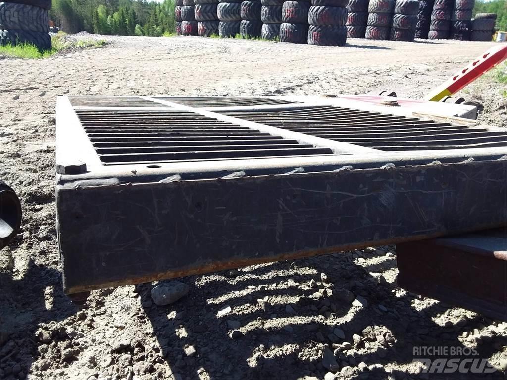 Valmet 840.3 Alte componente