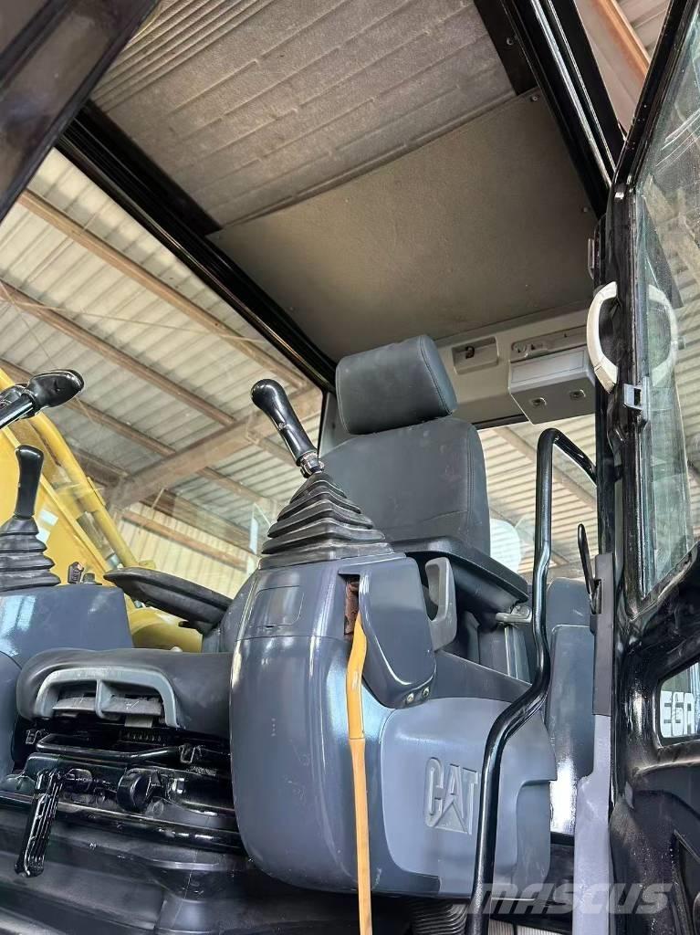 CAT 329 D Excavatoare pe șenile
