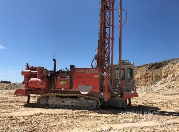  D245S Echipamente de forare la suprafata