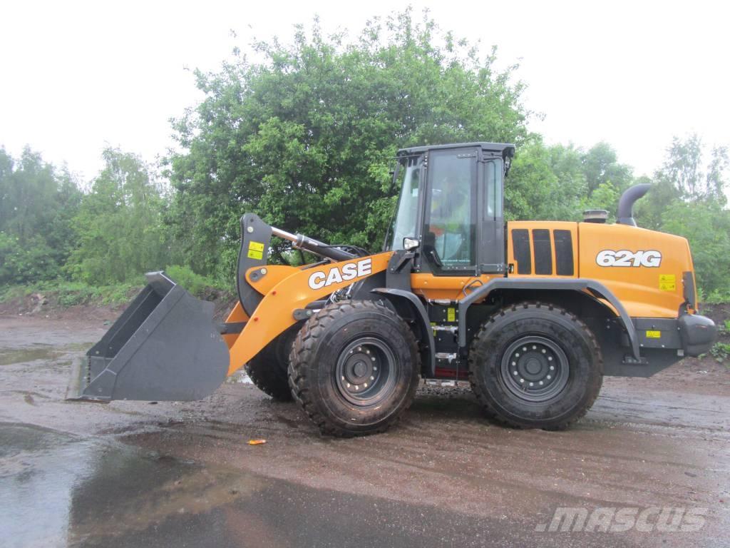 CASE 621 G Incarcator pe pneuri