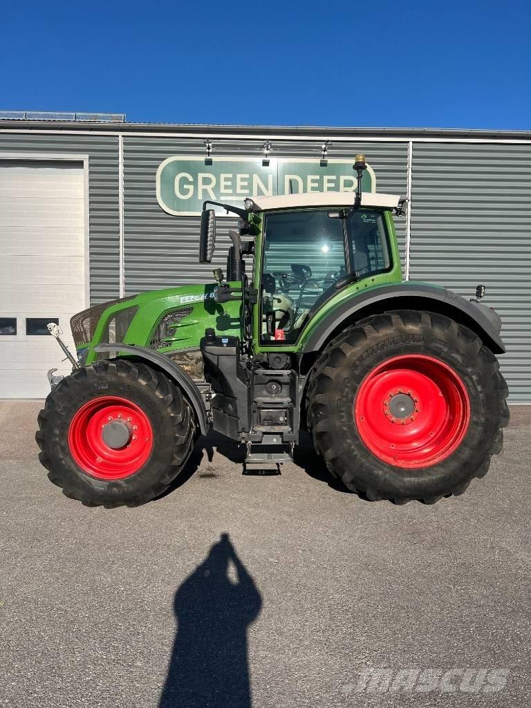 Fendt 828 Vario Tractoare