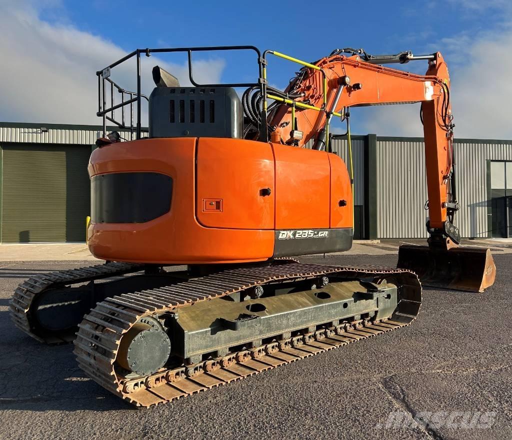 Doosan DX235LCR-7 Excavatoare pe șenile
