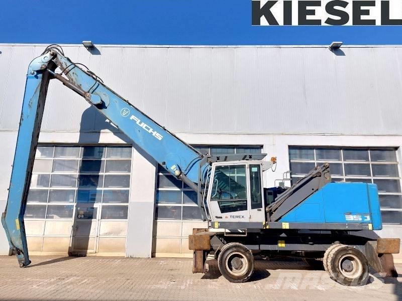 Fuchs MHL 350 F Paleta de manipulare