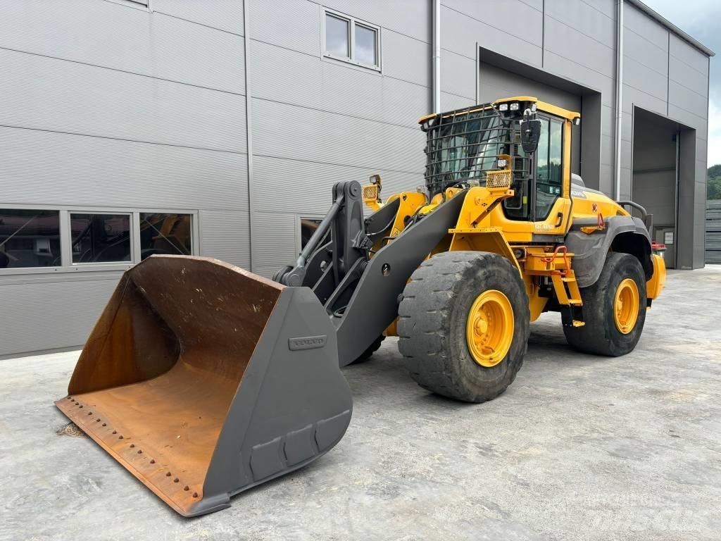 Volvo L 120 H Incarcator pe pneuri