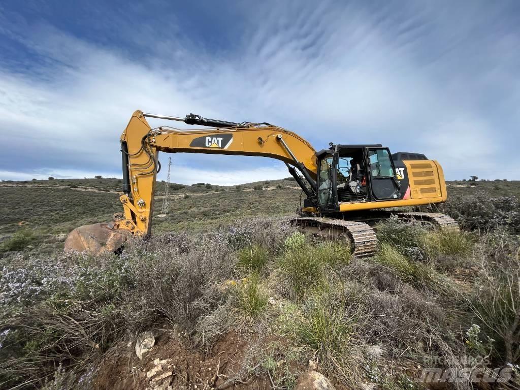 CAT 329 E Excavatoare pe șenile
