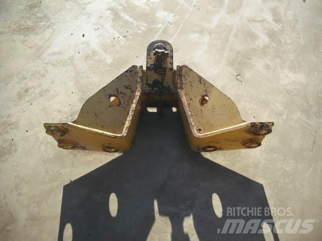 Komatsu D65EX PX Buldozere pe senile