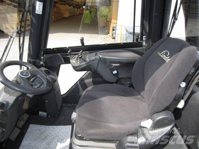 Linde H20D 600 Stivuitor diesel