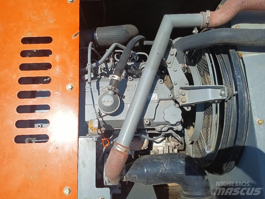 Hitachi ZX 210 Paleta de manipulare