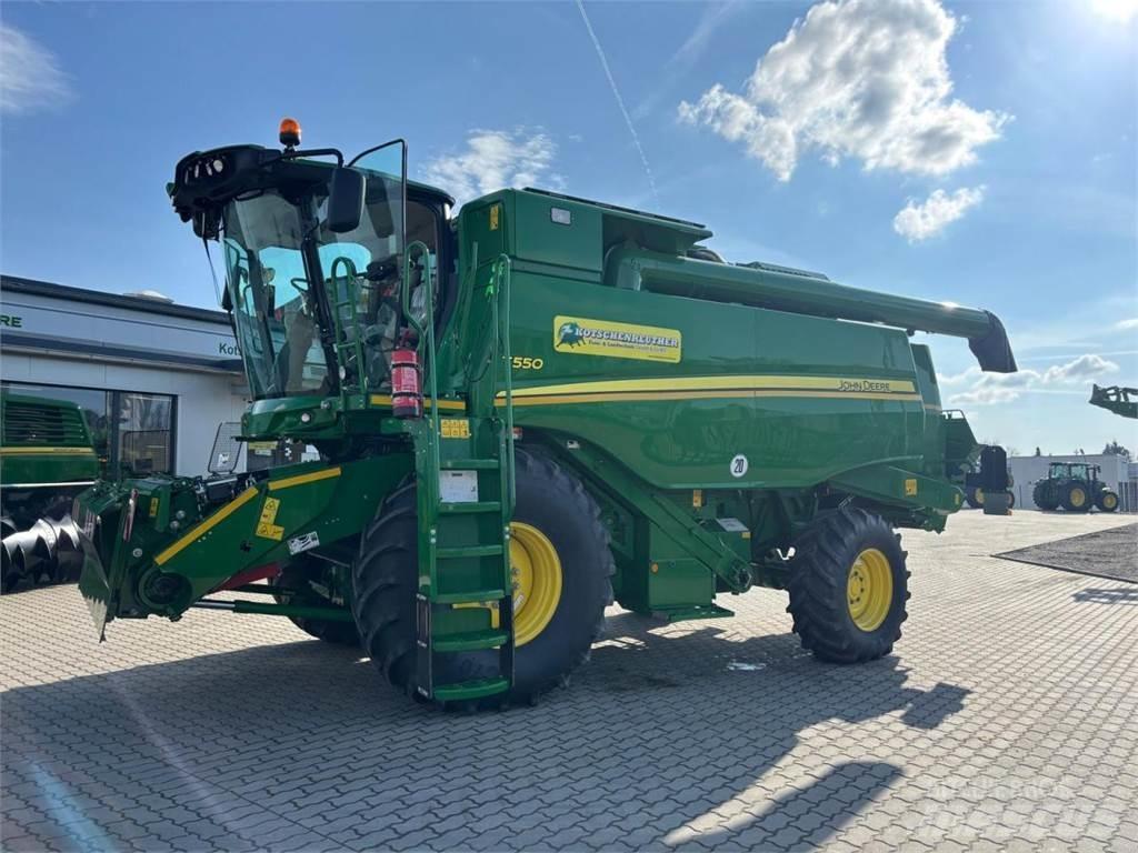 John Deere T550 Combine de secerat