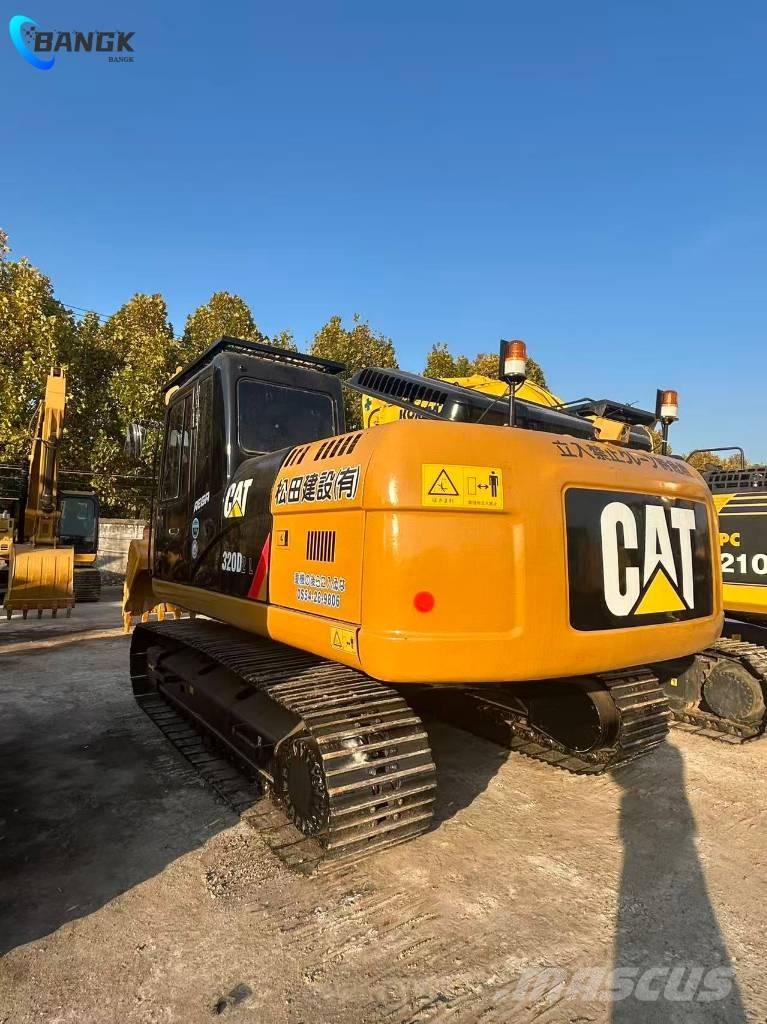 CAT 320 D 2L Excavatoare pe șenile
