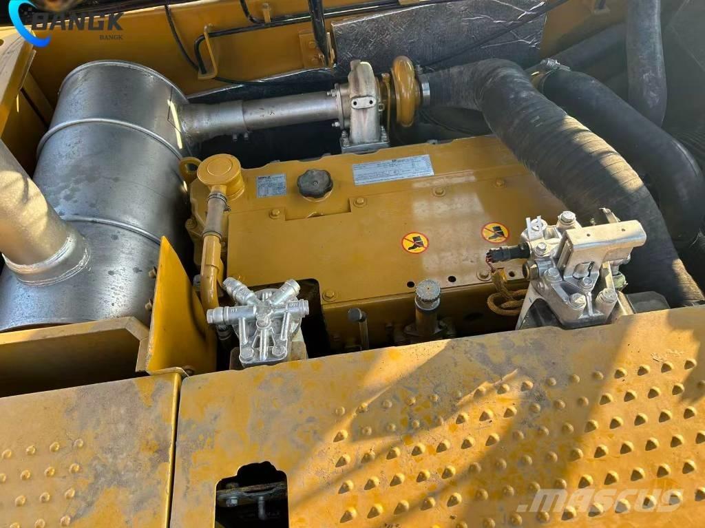 CAT 320 D 2L Excavatoare pe șenile
