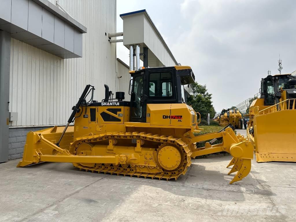 Shantui DH 17 Buldozere pe senile