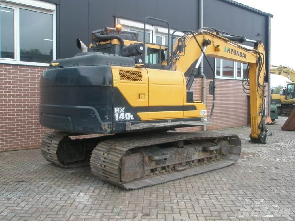 Hyundai HX140 Excavatoare pe șenile
