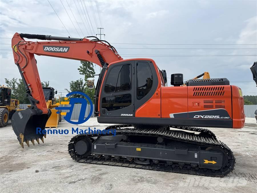 Doosan DX 225 LC-9C Excavatoare pe șenile
