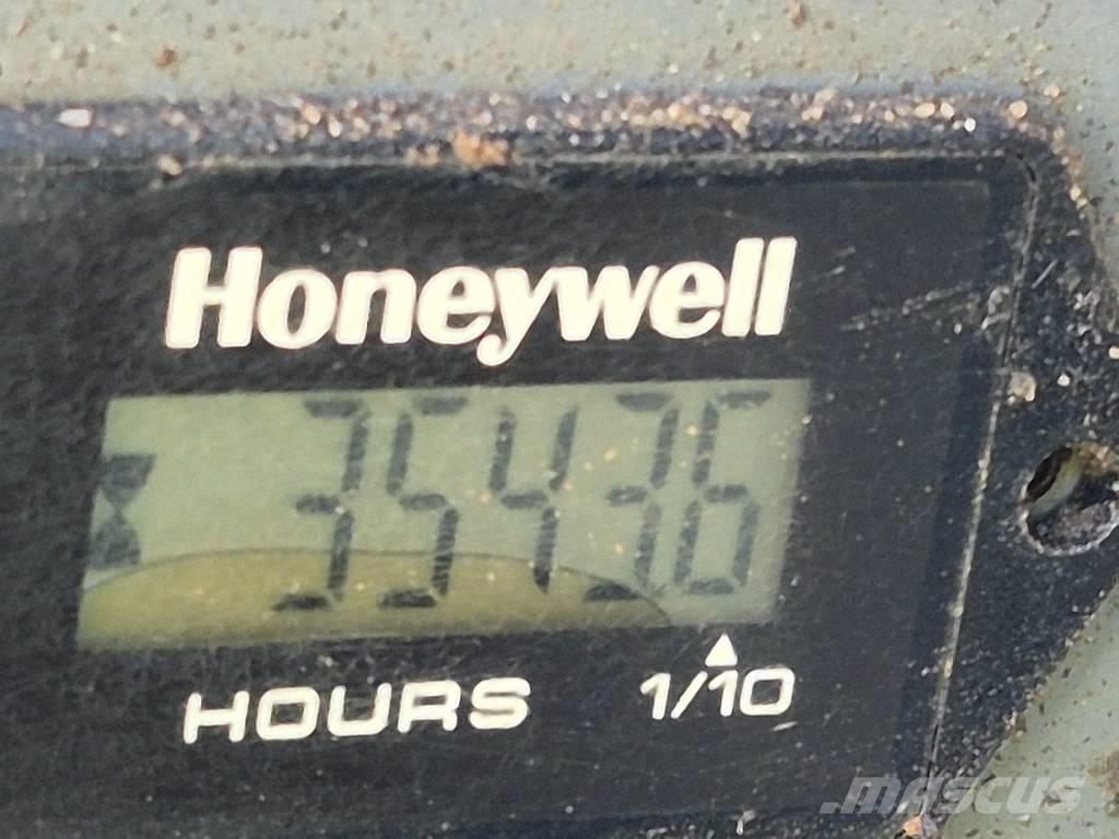 Takeuchi TB 250 Excavatoare pe șenile
