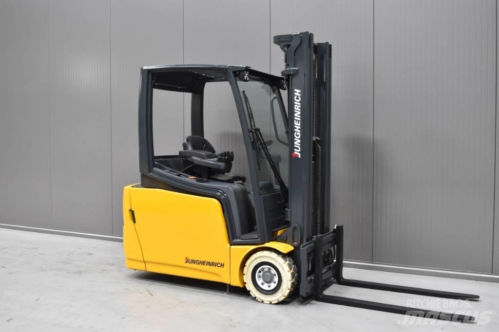 Jungheinrich EFG 216 Stivuitor electric