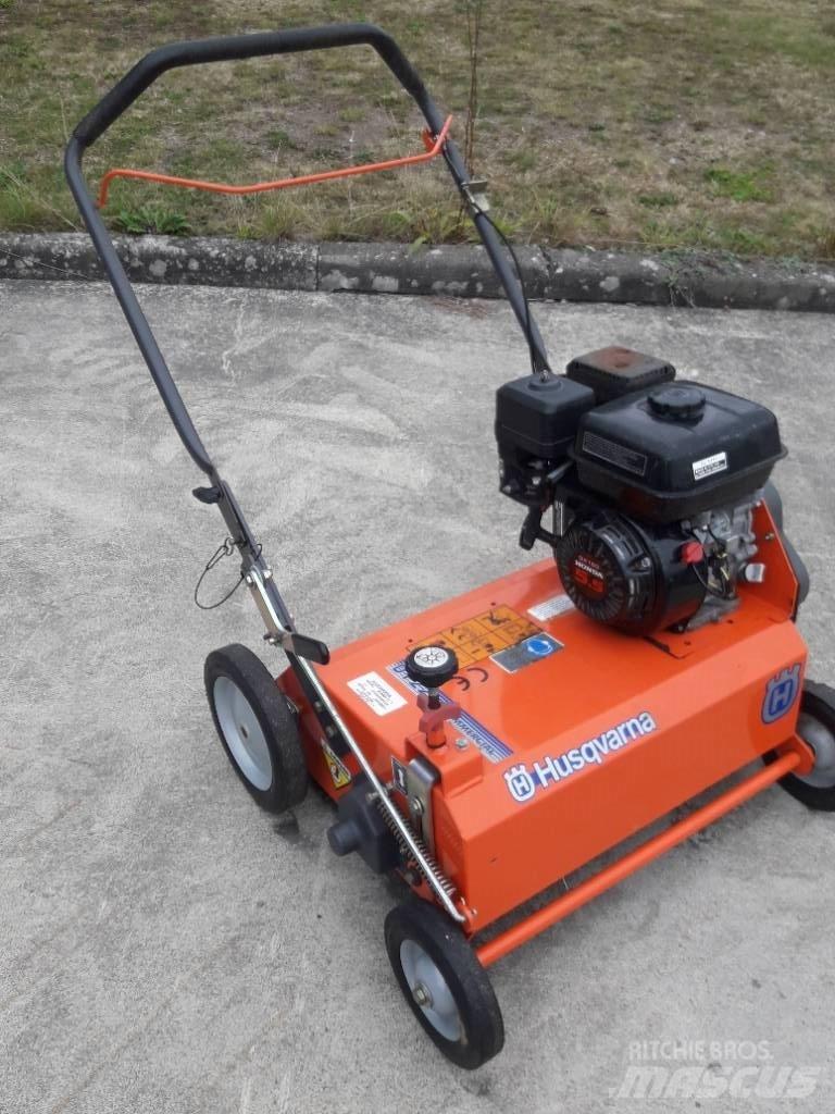 Husqvarna DT22 Utilaje întreţinere terenuri - Altele