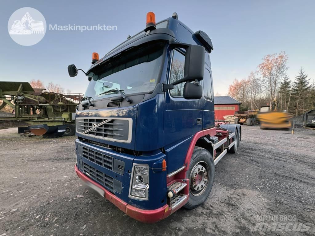Volvo FM 440 Camion cu carlig de ridicare