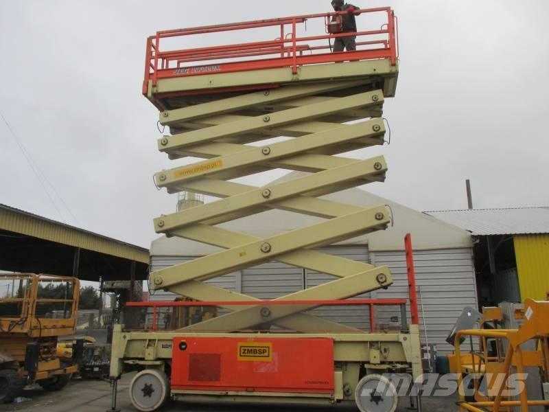 JLG Liftlux 245-12 Platforme foarfeca