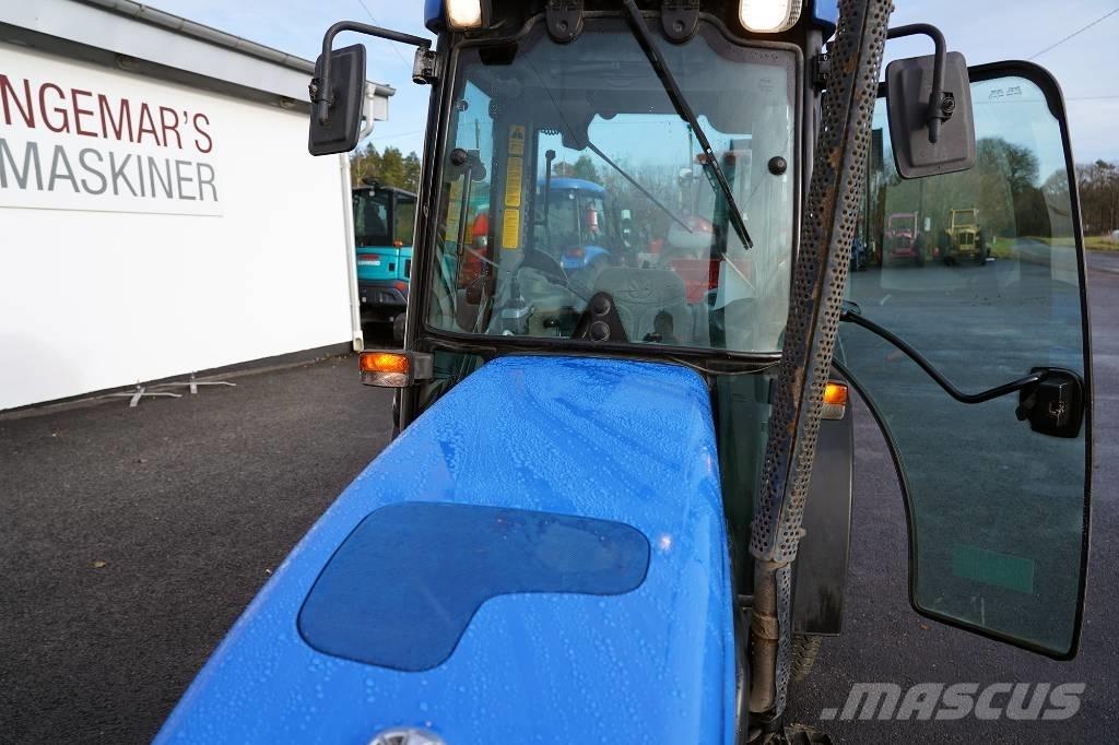 New Holland TN70NA Tractoare
