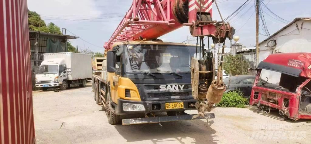 Sany STC250T Dispozitive de ridicare şi lifturi pentru materiale