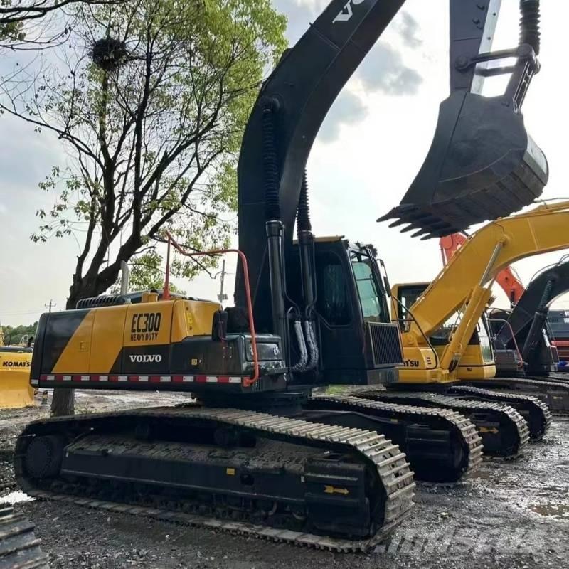 Volvo EC 300 Excavatoare pe șenile

