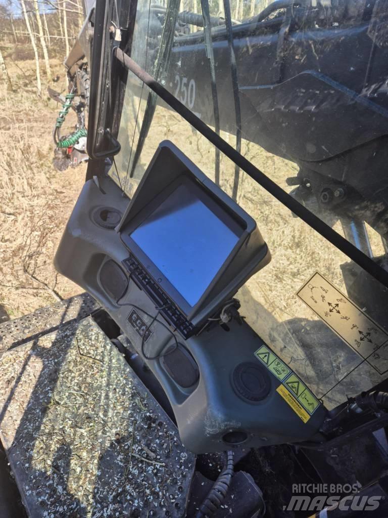 Eco Log 560D Combine forestiere