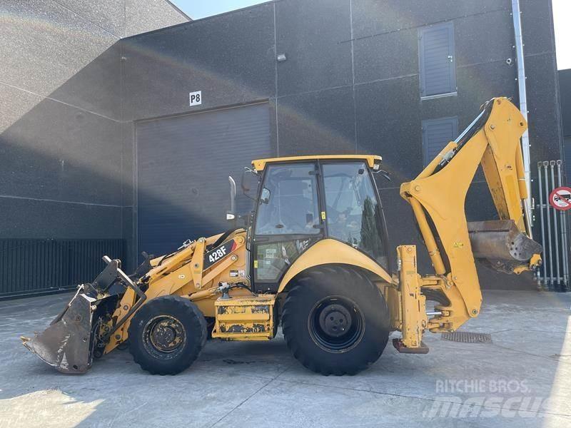 CAT 428 F Buldoexcavatoare
