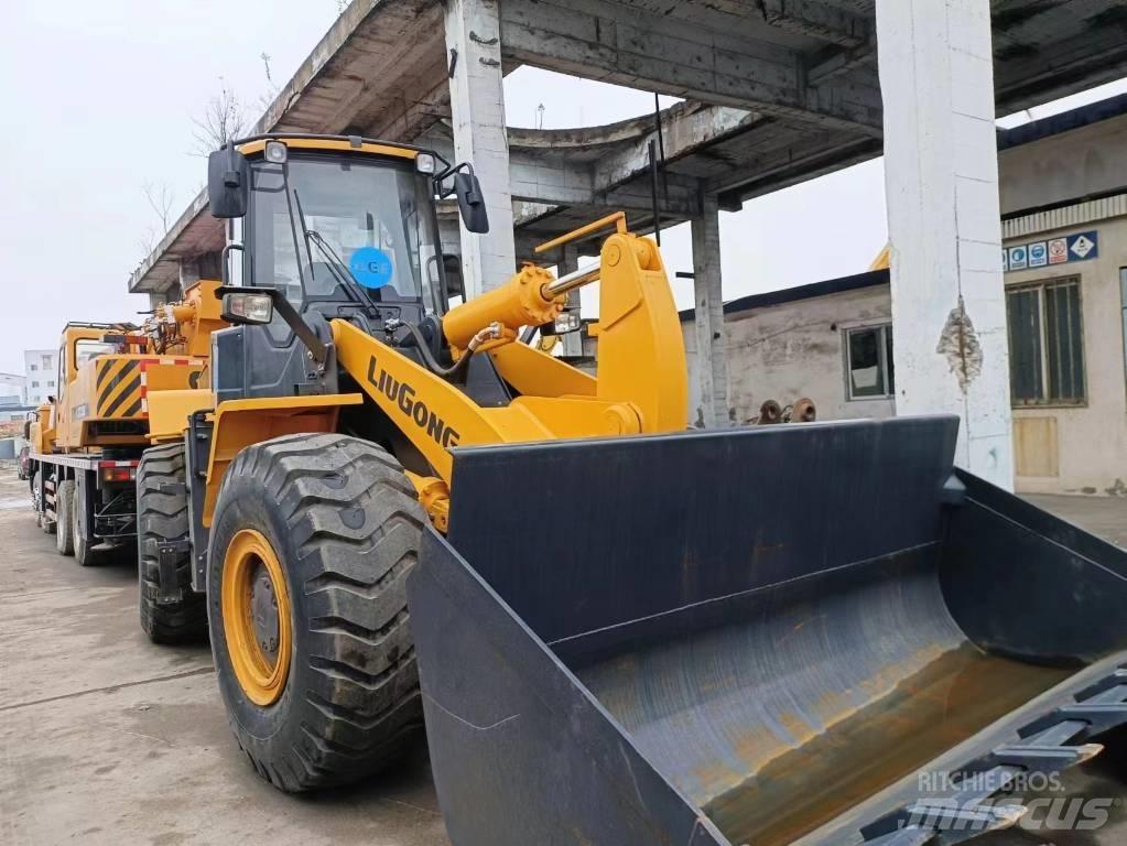 Lonking 856 Incarcator pe pneuri