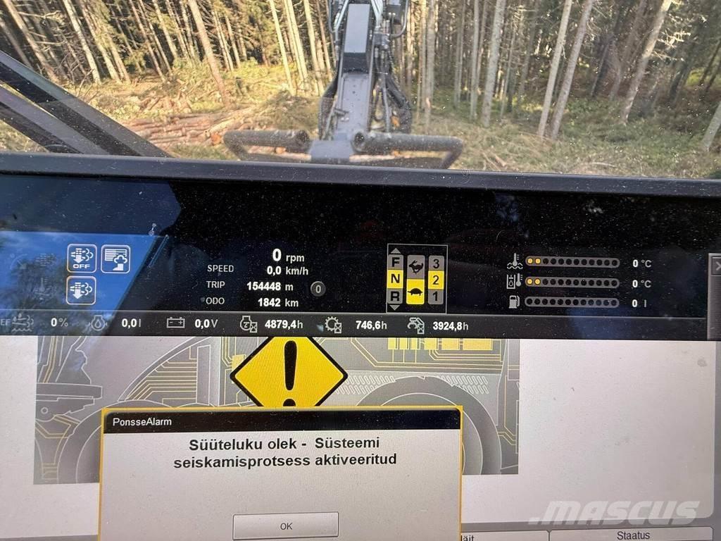 Ponsse Ergo 8W Combine forestiere
