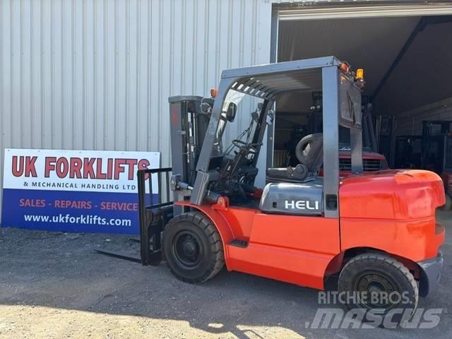 Heli HFD40 Stivuitor diesel