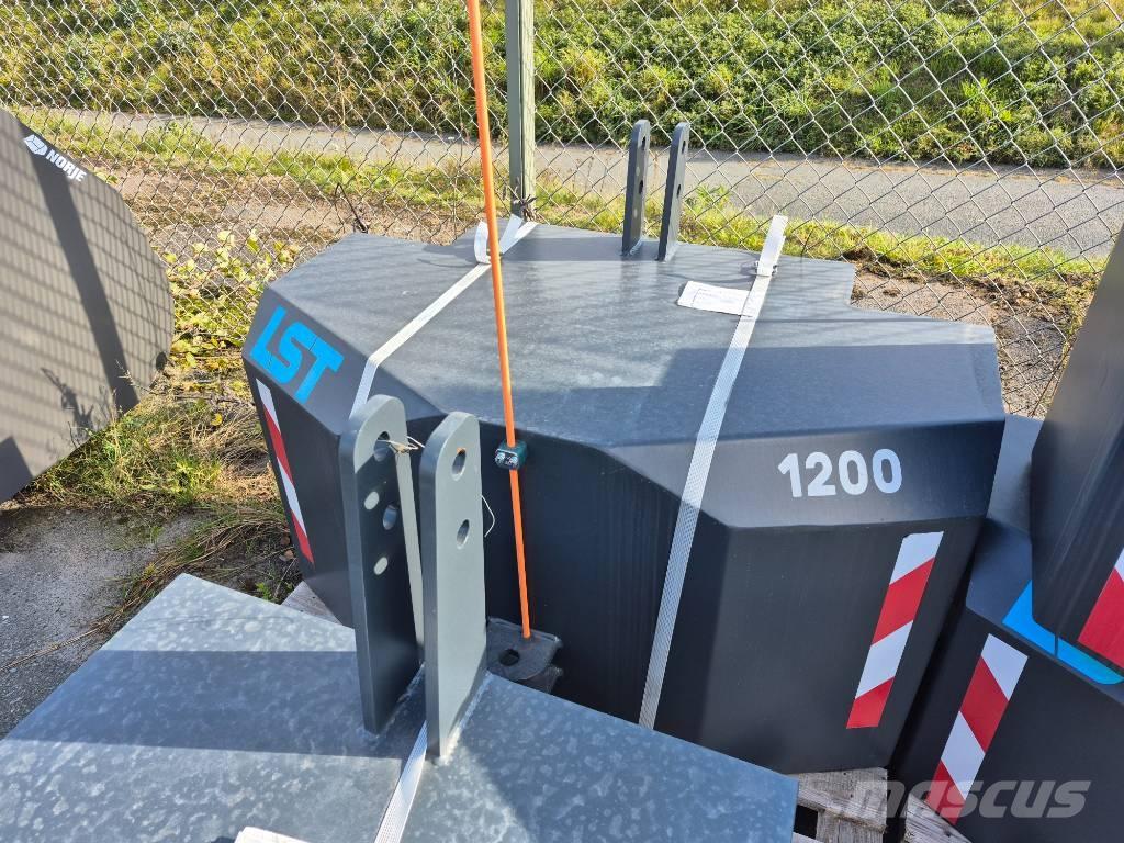 LST Frontvikt 1200kg Utilaje agricole - Altele