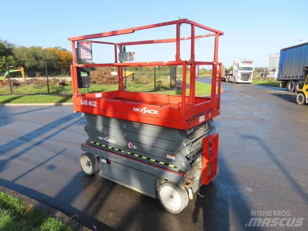 SkyJack SJ III 4632 Platforme foarfeca