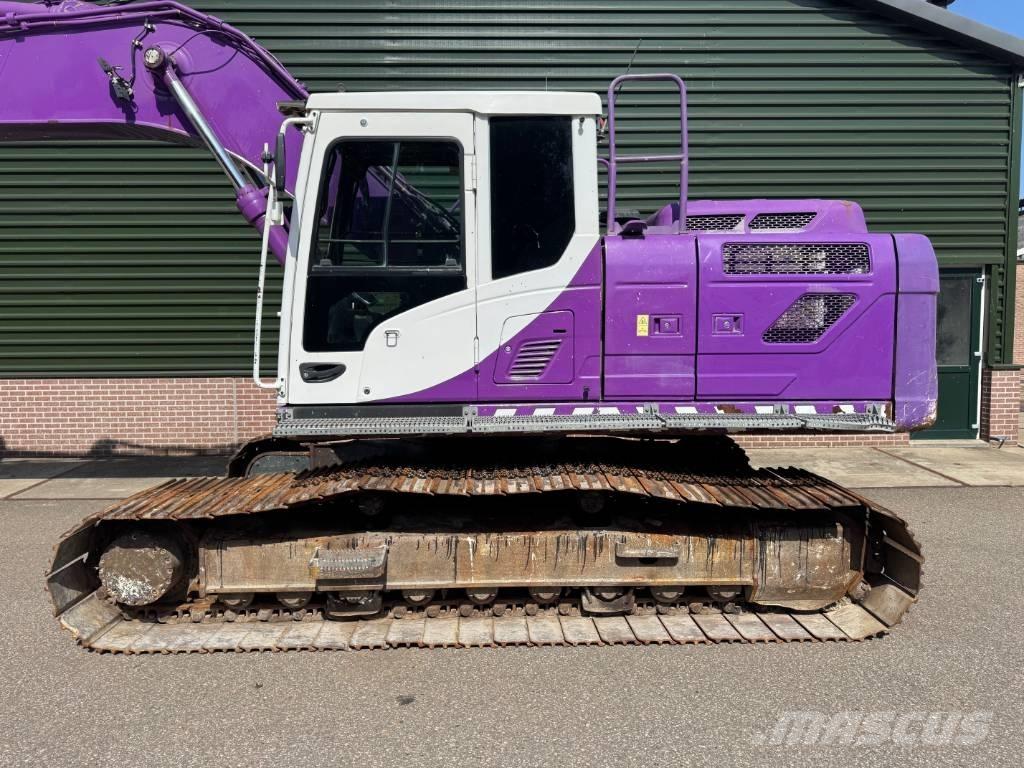 Hyundai HX 260 L Excavatoare pe șenile
