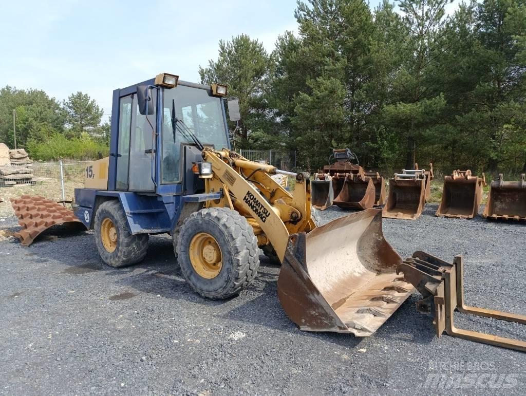 Hanomag 15 F Incarcator pe pneuri
