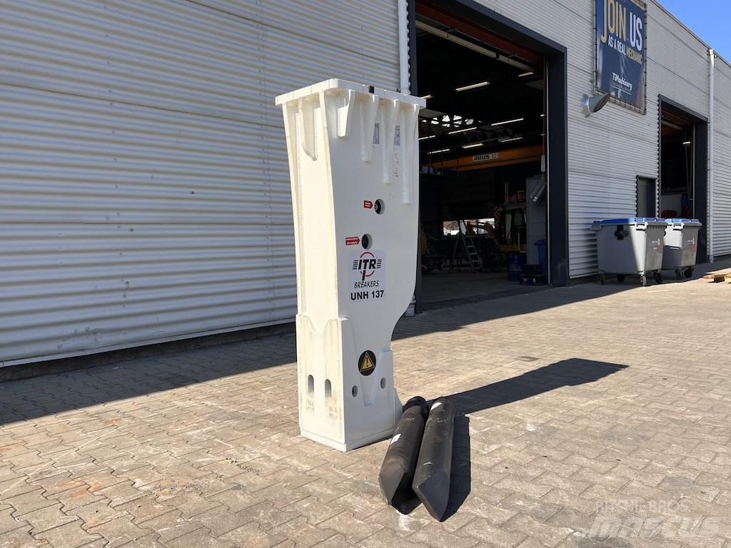 Hammer ITR UNH137 Ciocane / Concasoare