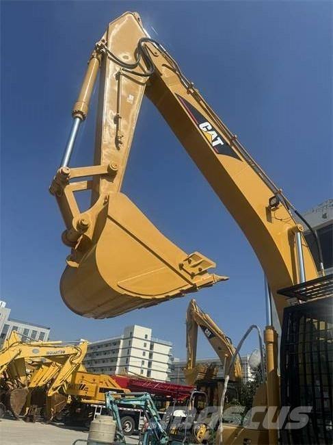 CAT 320 C L Excavatoare pe șenile
