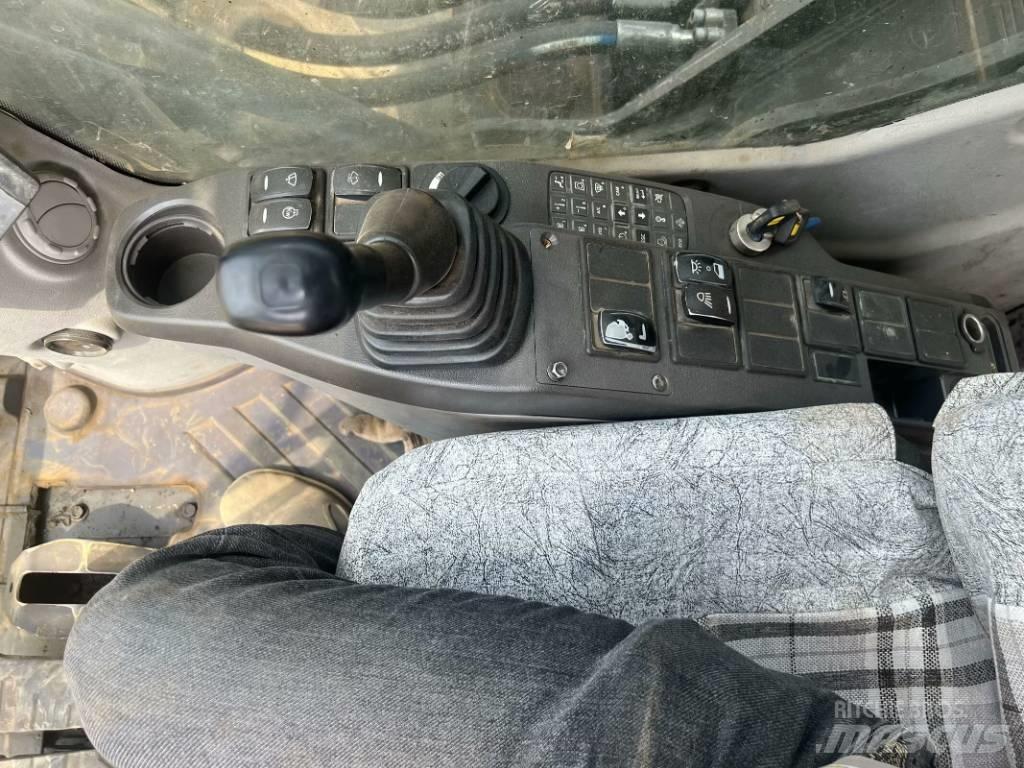 Volvo 480 Excavatoare pe șenile
