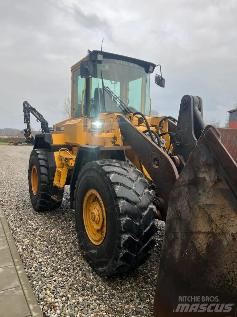 Volvo L 90 Incarcator pe pneuri