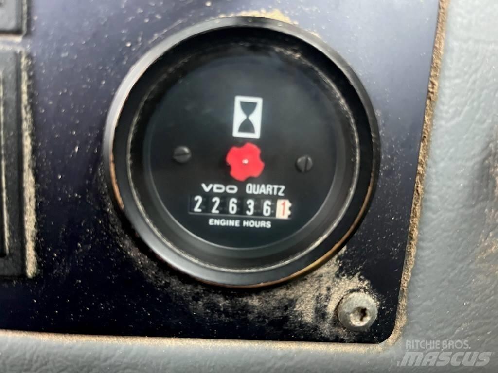 Volvo L 90 Incarcator pe pneuri