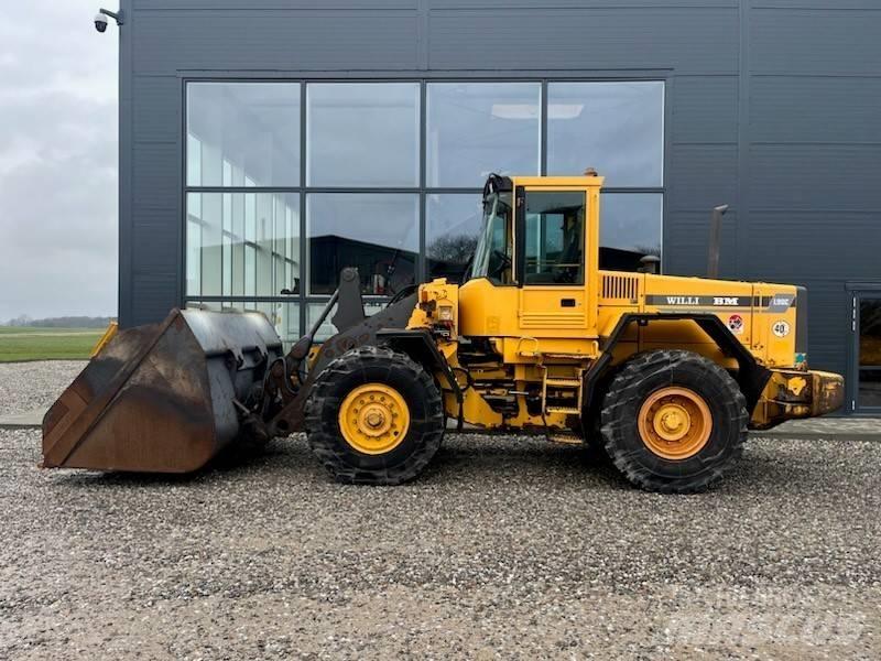 Volvo L 90 Incarcator pe pneuri