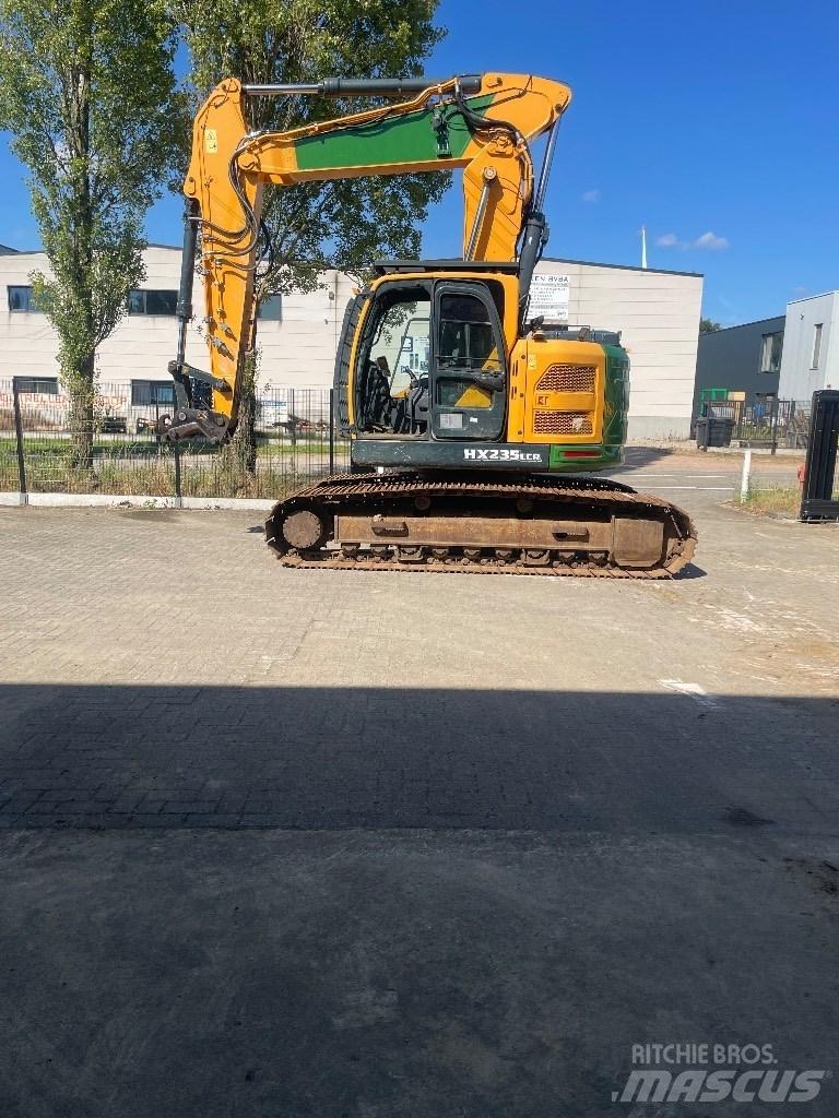 Hyundai hx235 Excavatoare pe șenile
