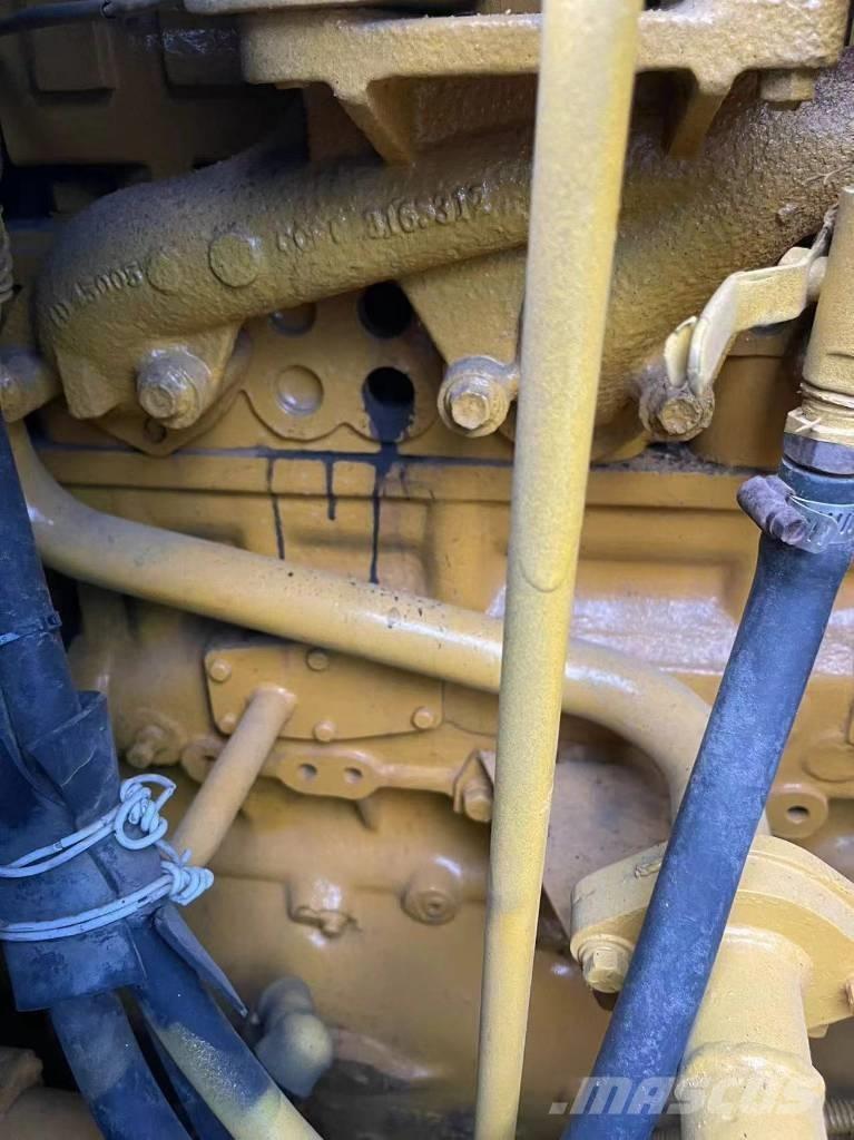 CAT D5N Buldozere pe senile