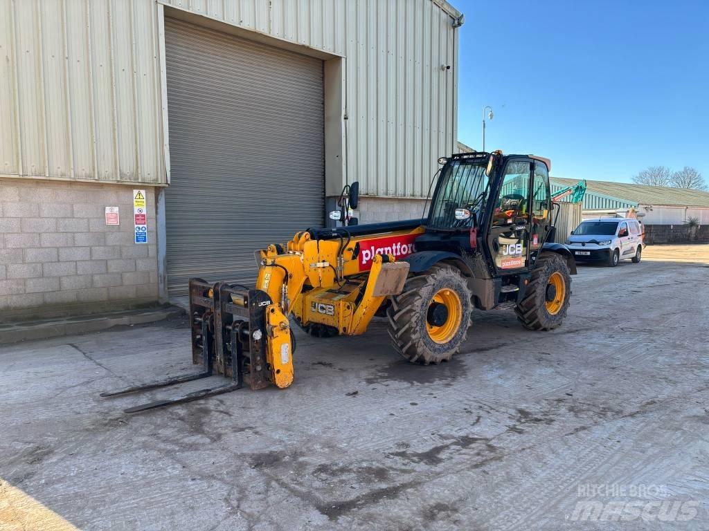 JCB 540-140 Hi Vis Stivuitoare telescopice