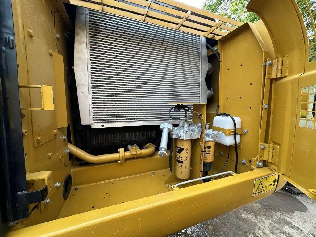 CAT 329 D Excavatoare pe șenile
