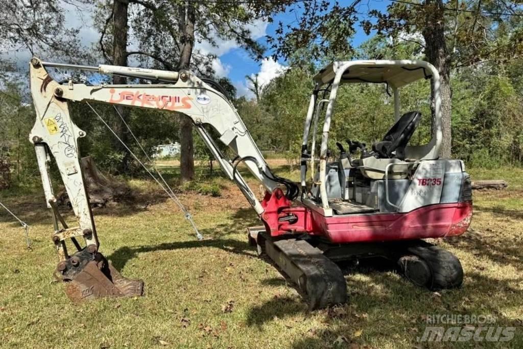 TAKEUCHI TB235 Excavatoare pe șenile
