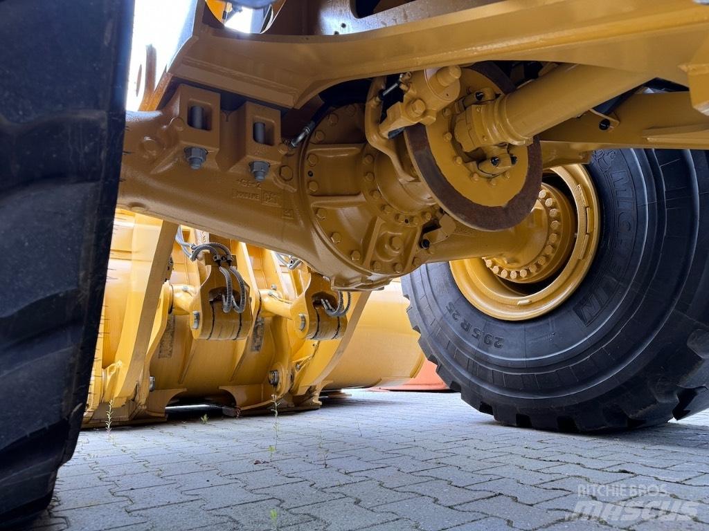 CAT 980 XE Incarcator pe pneuri