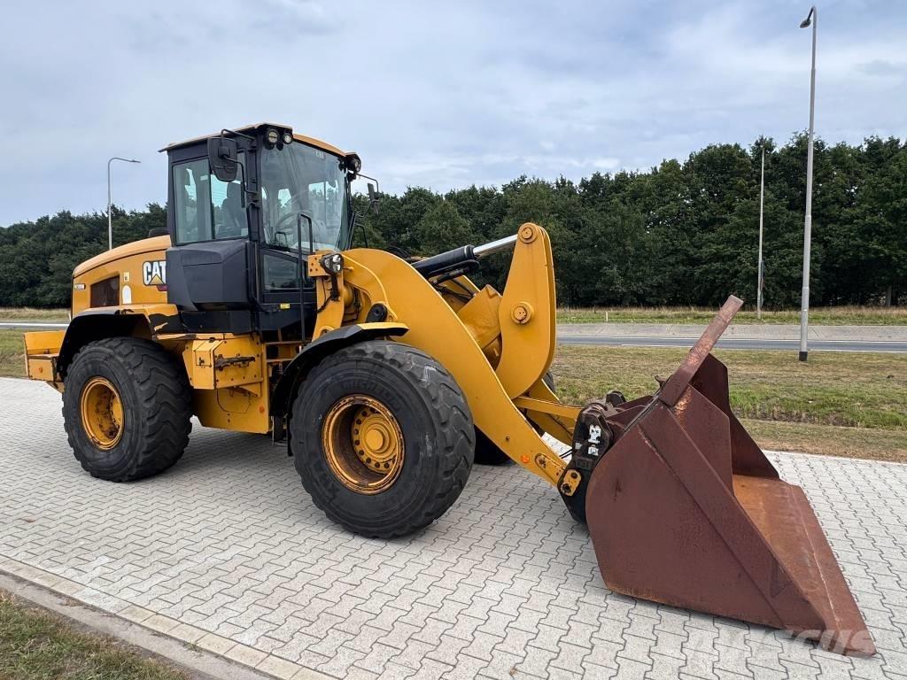 CAT 938 M Incarcator pe pneuri