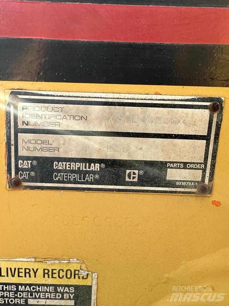CAT D5C Buldozere pe senile