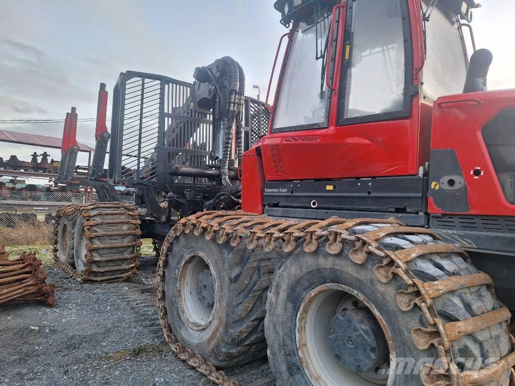 Komatsu 895 Transportoare